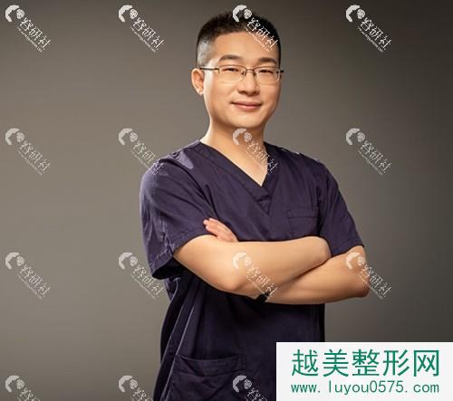 医生测评上海知颜陈海标：网红风鼻子让你颜值创新高
