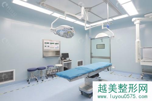 重庆华美整形医院内部环境—层级手术室