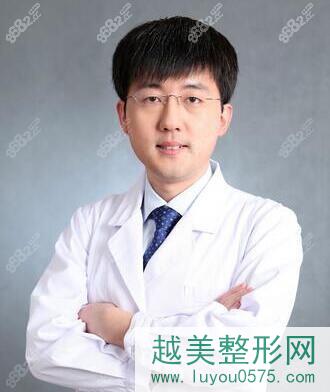 北京八大处整形外科刘春军医生