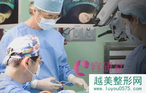 韩国普罗菲耳proflie整形医院颧骨颧弓整形术手术中