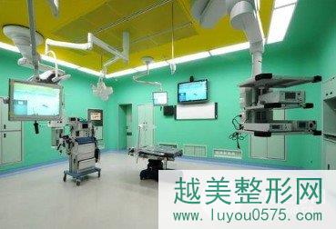 海南省第五人民医院美容科医生推荐