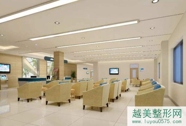桂林口腔医院是公立的吗还是私立的