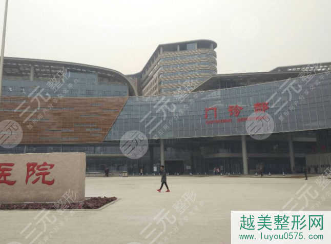 2020郑州大学第一附属医院整形外科价格|专家医生|隆鼻案例
