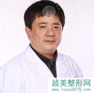 四川省人民医院游晓波双眼皮|祛眼袋案例，预约方式