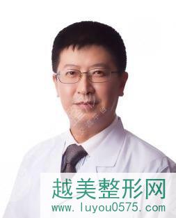 黄印资医生
